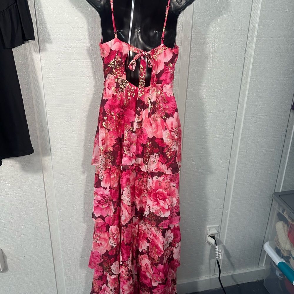 Crystal Doll Juniors' Tiered Pink Floral-Print Lurex Maxi Dress Size 5 EUC - Picture 7 of 9